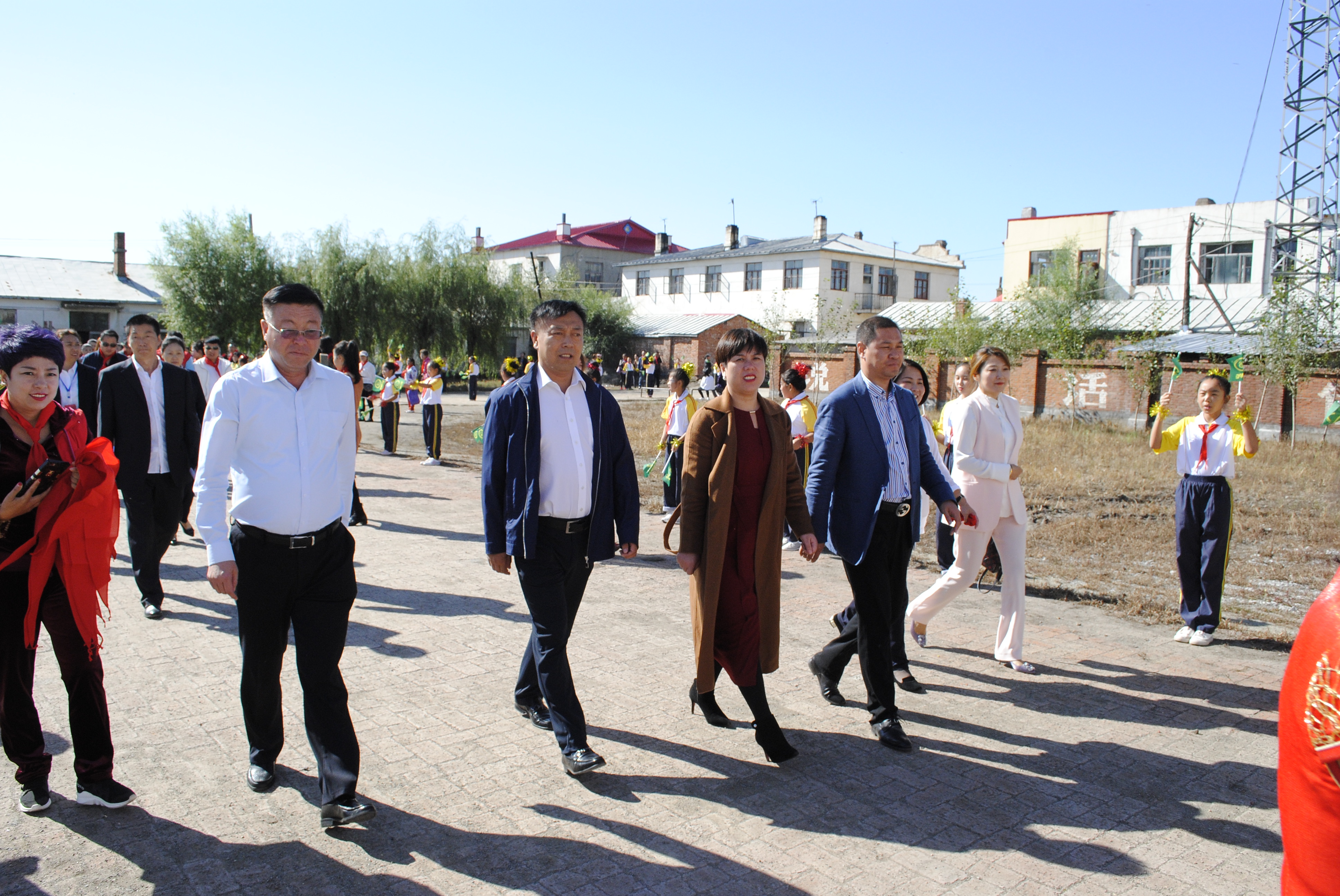 第118所 哈尔滨市呼兰区乐鱼网页版登录入口蔡立影小学