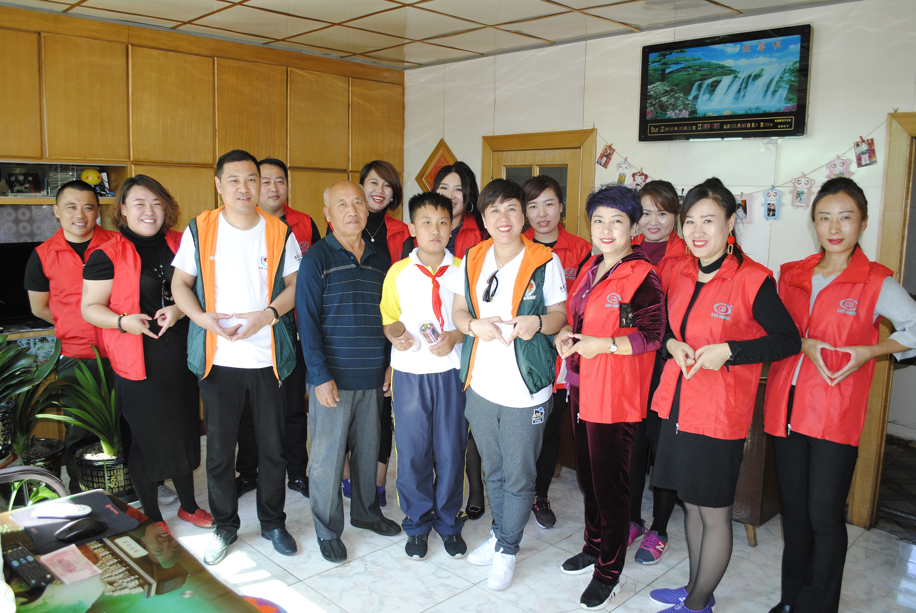 第118所 哈尔滨市呼兰区乐鱼网页版登录入口蔡立影小学