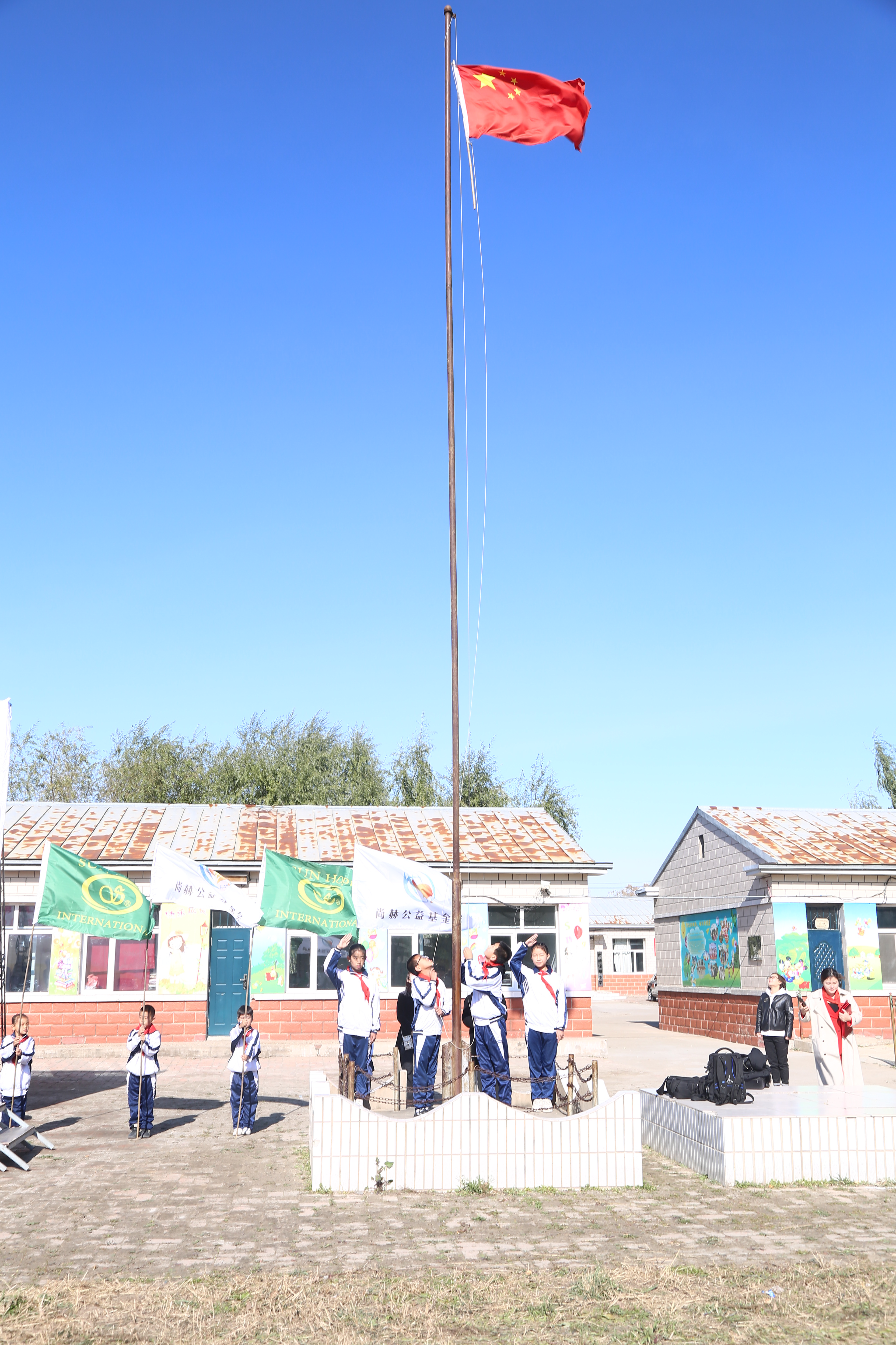 第194所 杜尔伯特蒙古族自治县铁东乐鱼网页版登录入口徐超小学