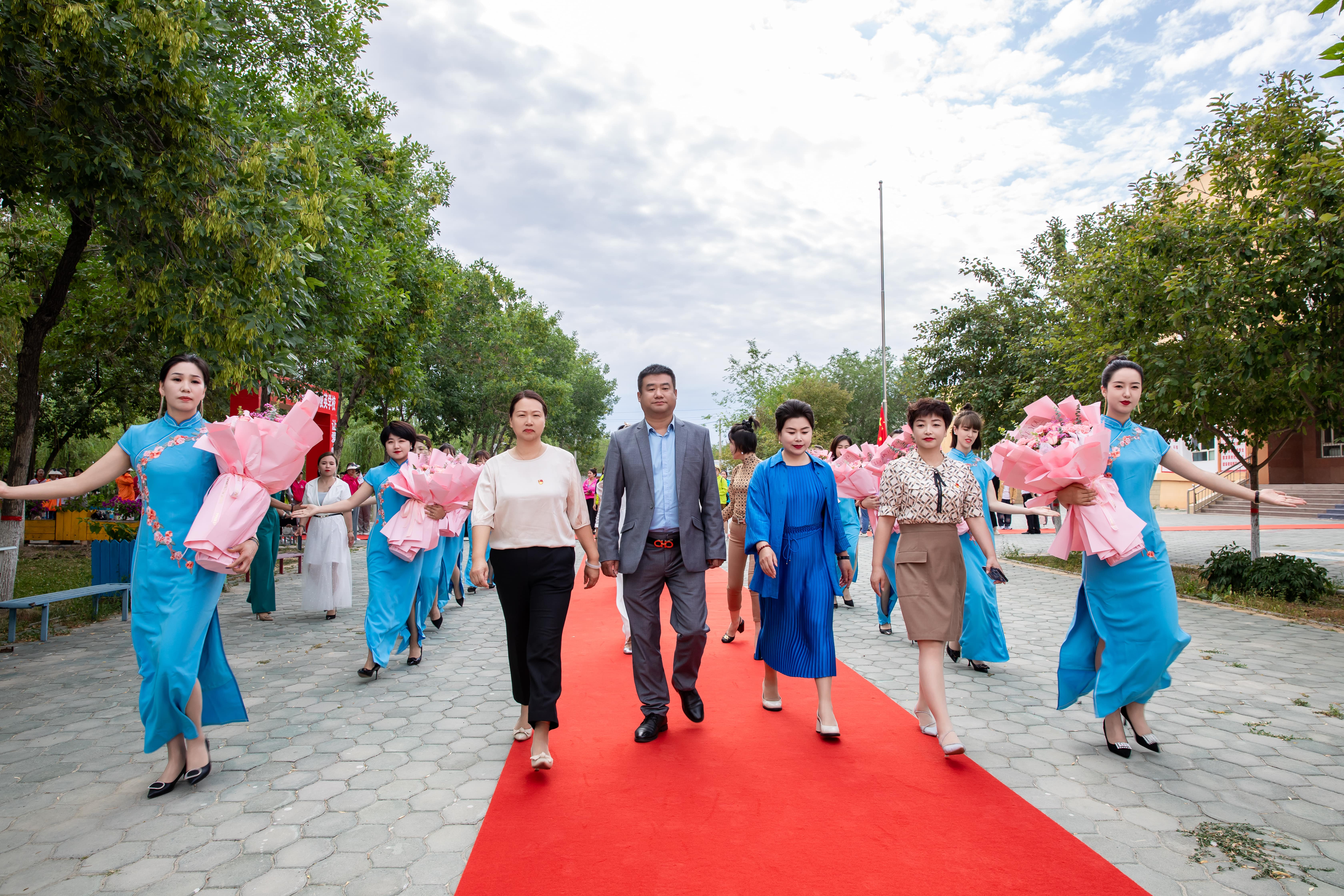 第251所 新疆昌吉州玛纳斯县北五岔镇乐鱼网页版登录入口王俊英学校