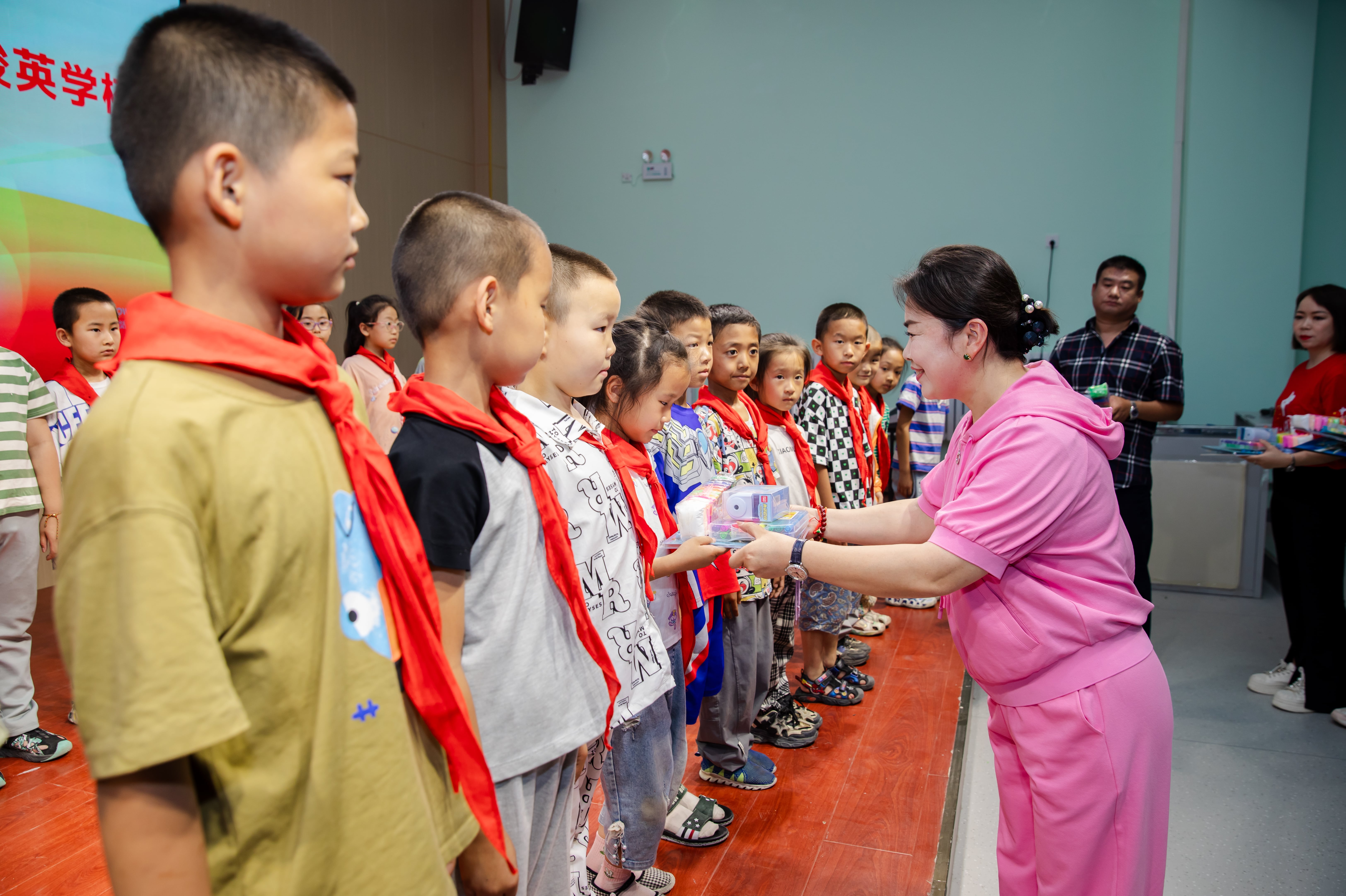 第251所 新疆昌吉州玛纳斯县北五岔镇乐鱼网页版登录入口王俊英学校