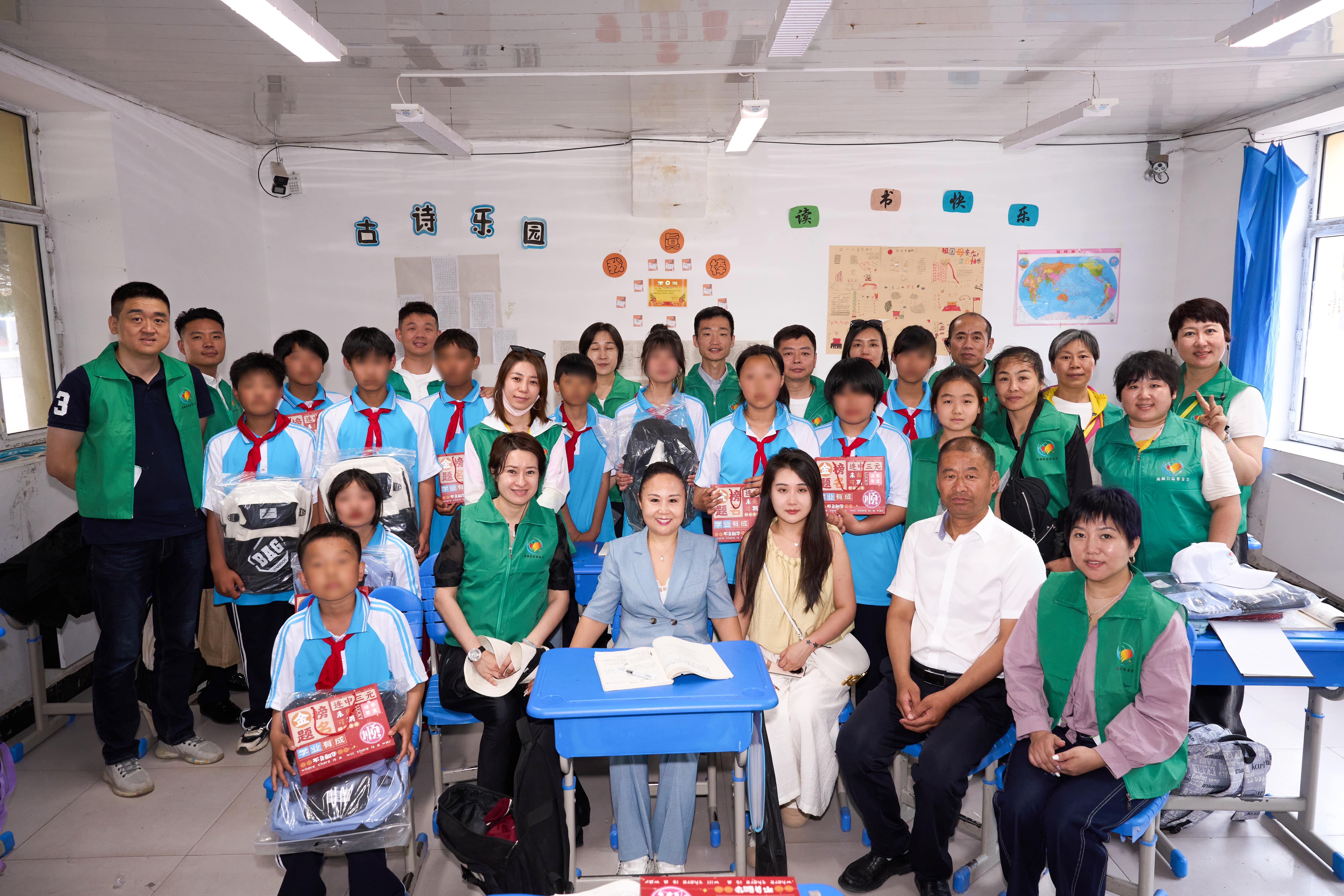 第254所 黑龙江巴彦县黑山镇民乐村乐鱼网页版登录入口侯玉霞学校