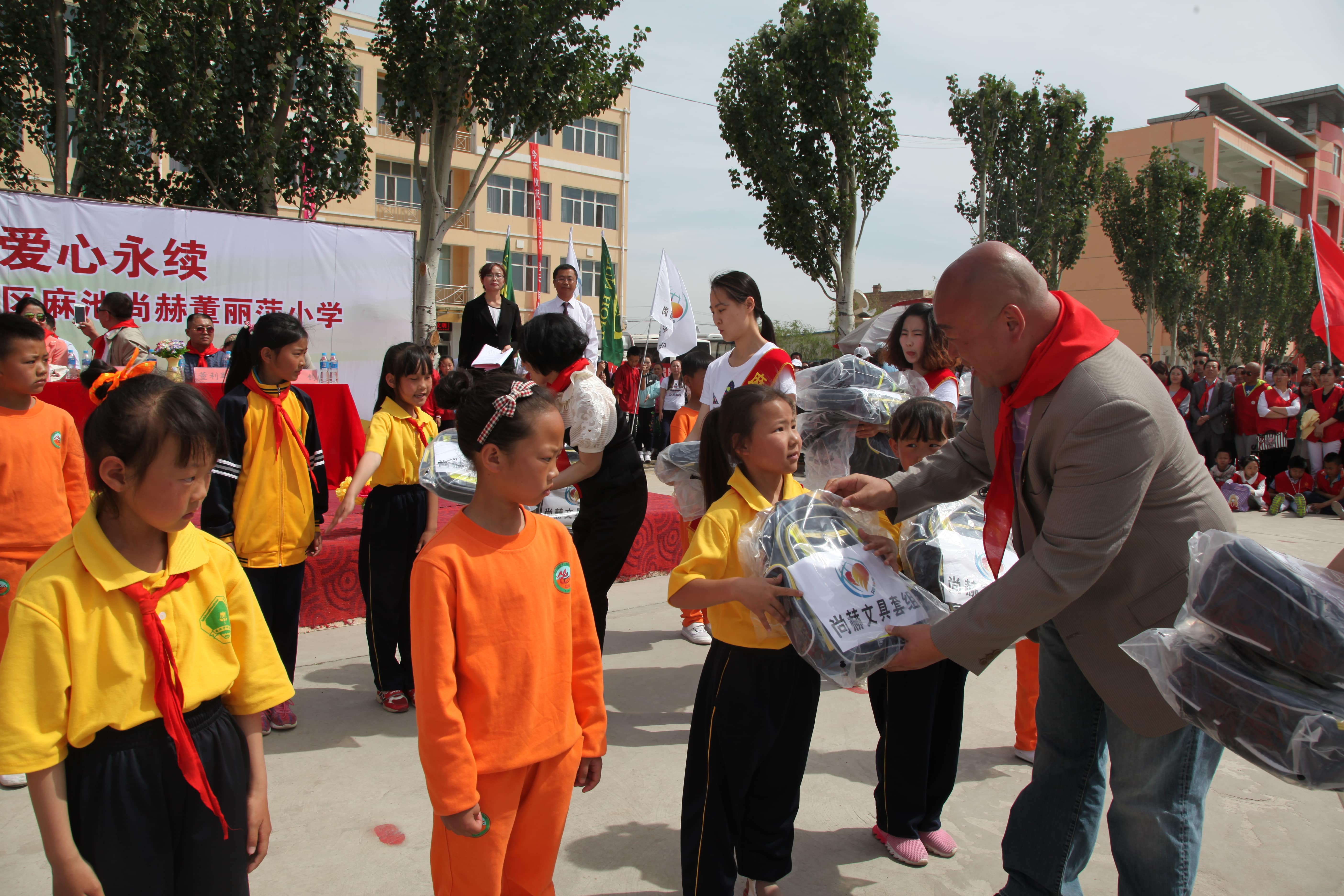 第48所 包头市九原区乐鱼网页版登录入口董丽萍麻池中心校