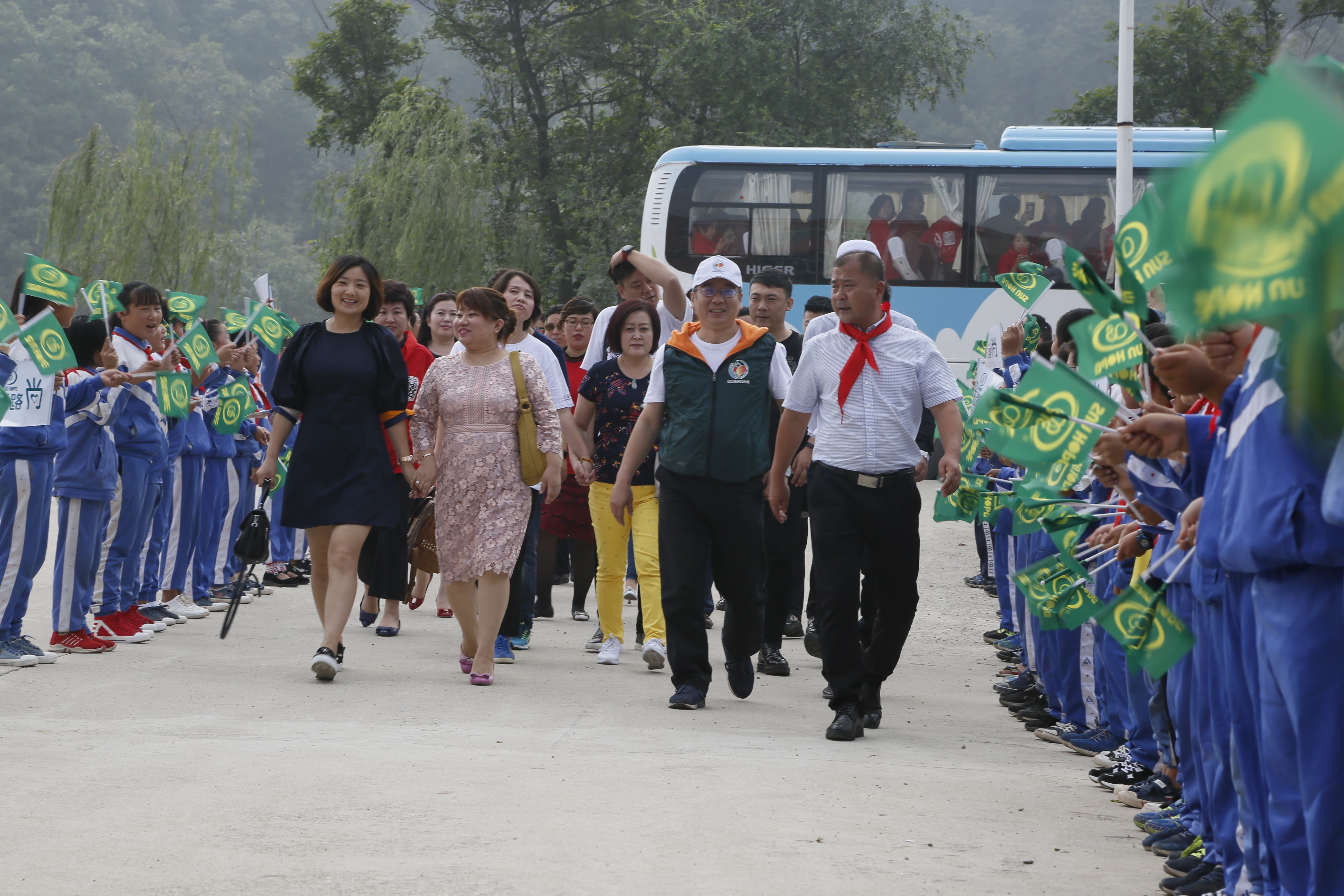 第115所 岫岩县前营镇乐鱼网页版登录入口董波中心小学